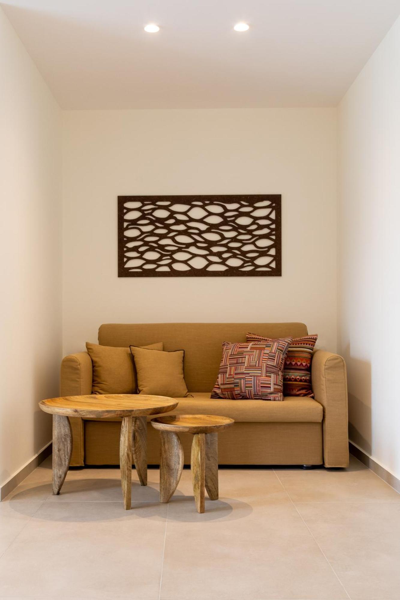 טולון Arancia Elegant Rooms And Suites מראה חיצוני תמונה