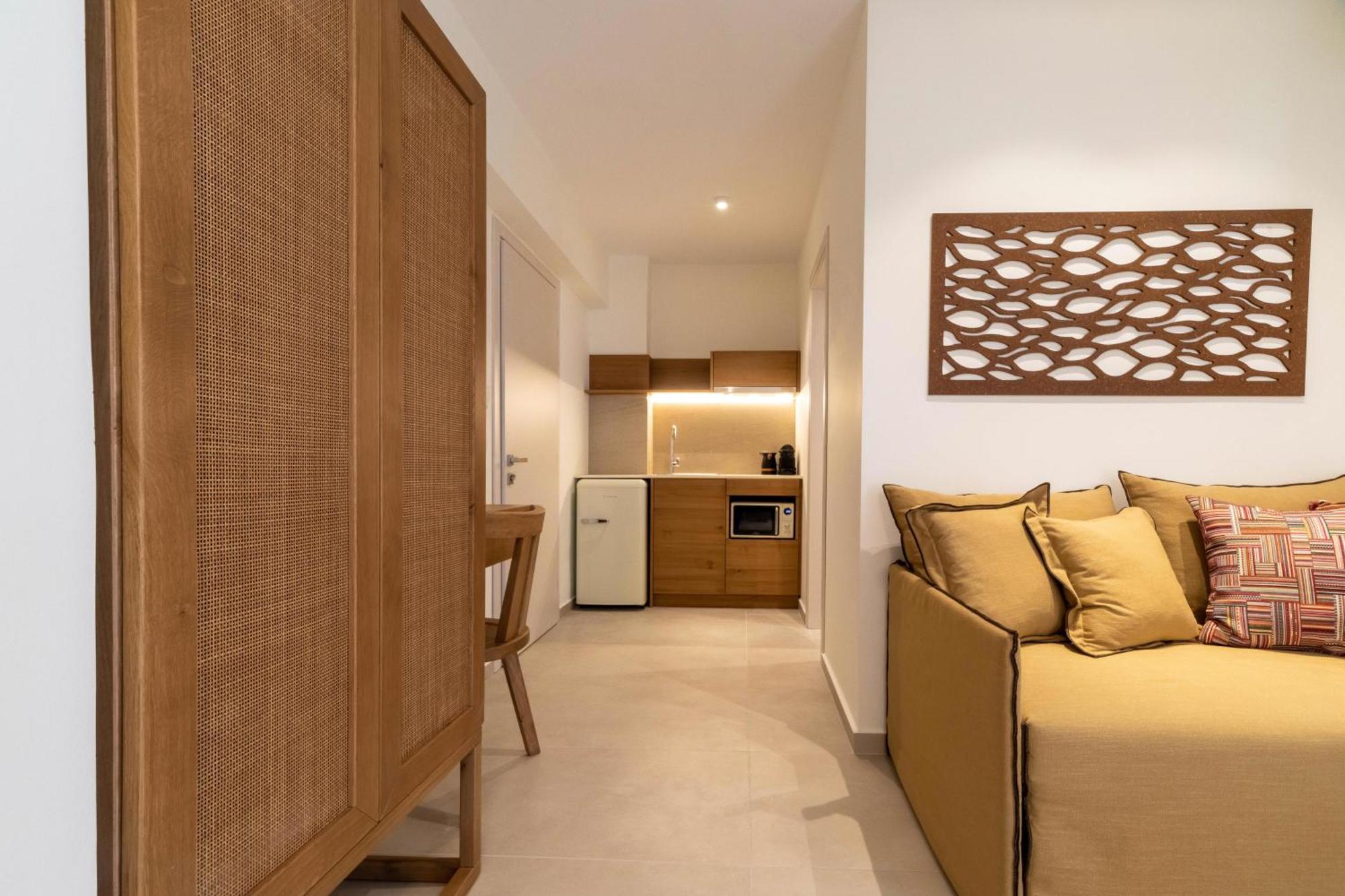 טולון Arancia Elegant Rooms And Suites מראה חיצוני תמונה