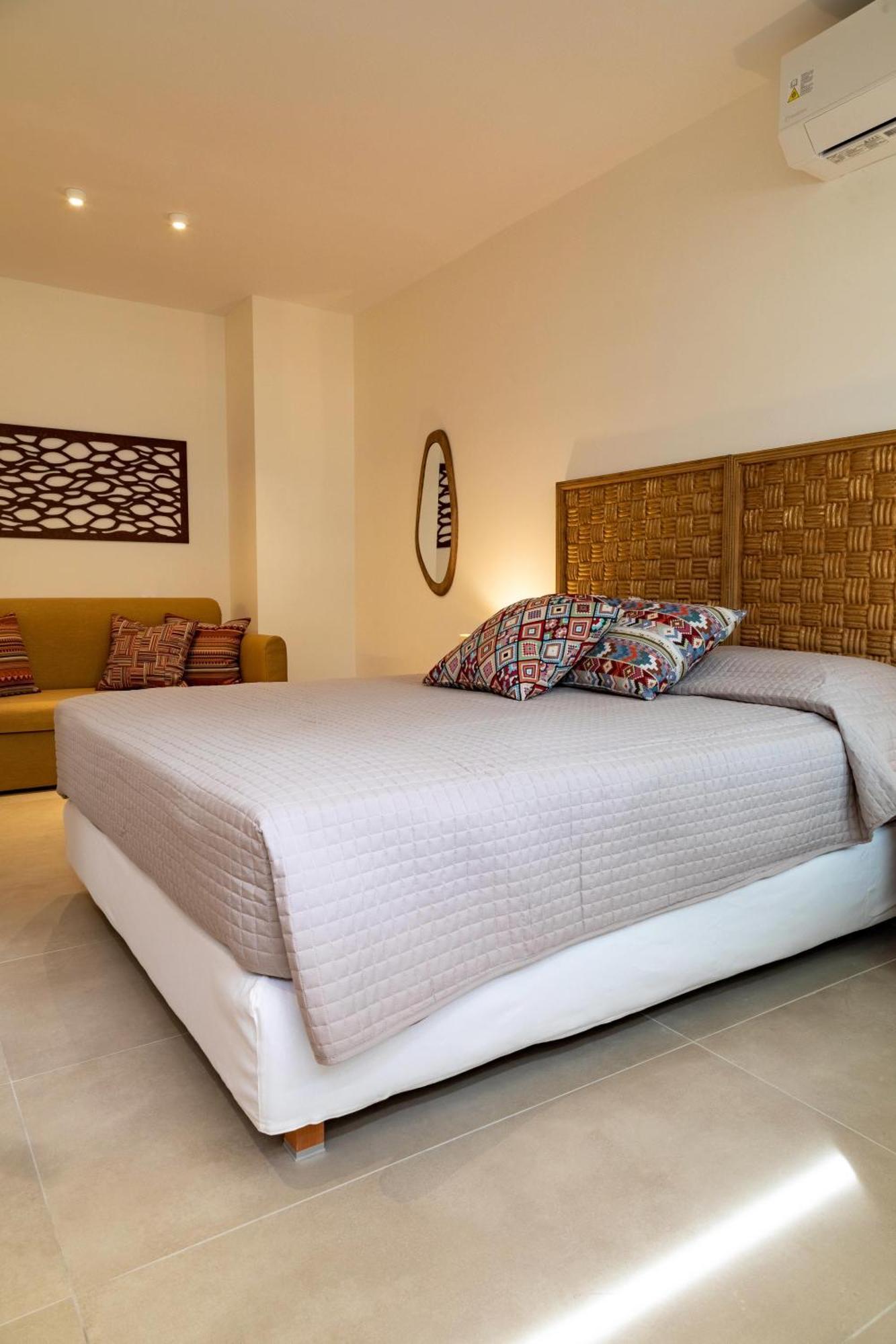 טולון Arancia Elegant Rooms And Suites מראה חיצוני תמונה