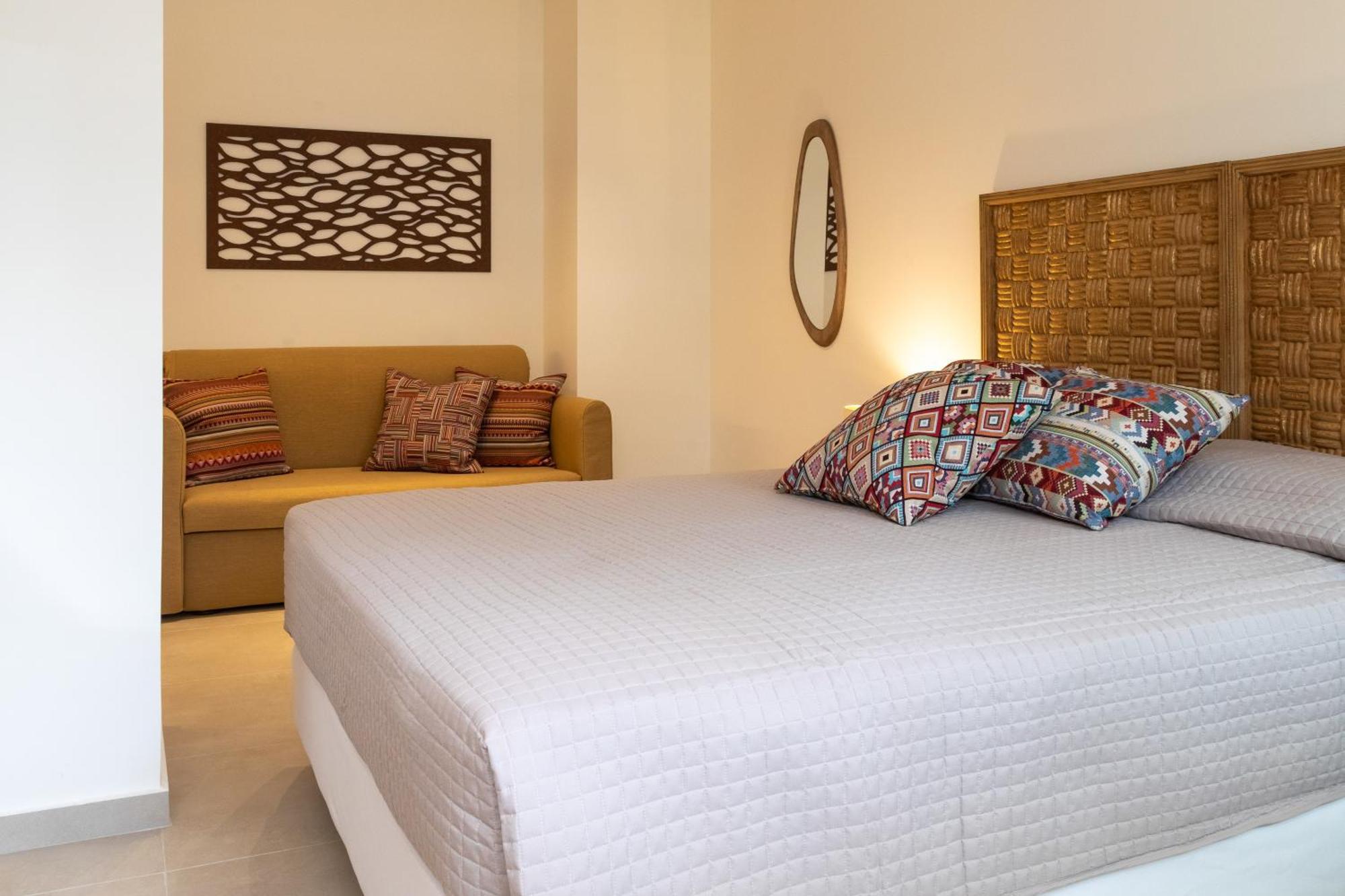 טולון Arancia Elegant Rooms And Suites מראה חיצוני תמונה