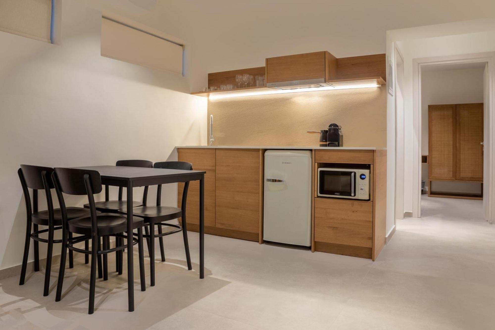 טולון Arancia Elegant Rooms And Suites מראה חיצוני תמונה
