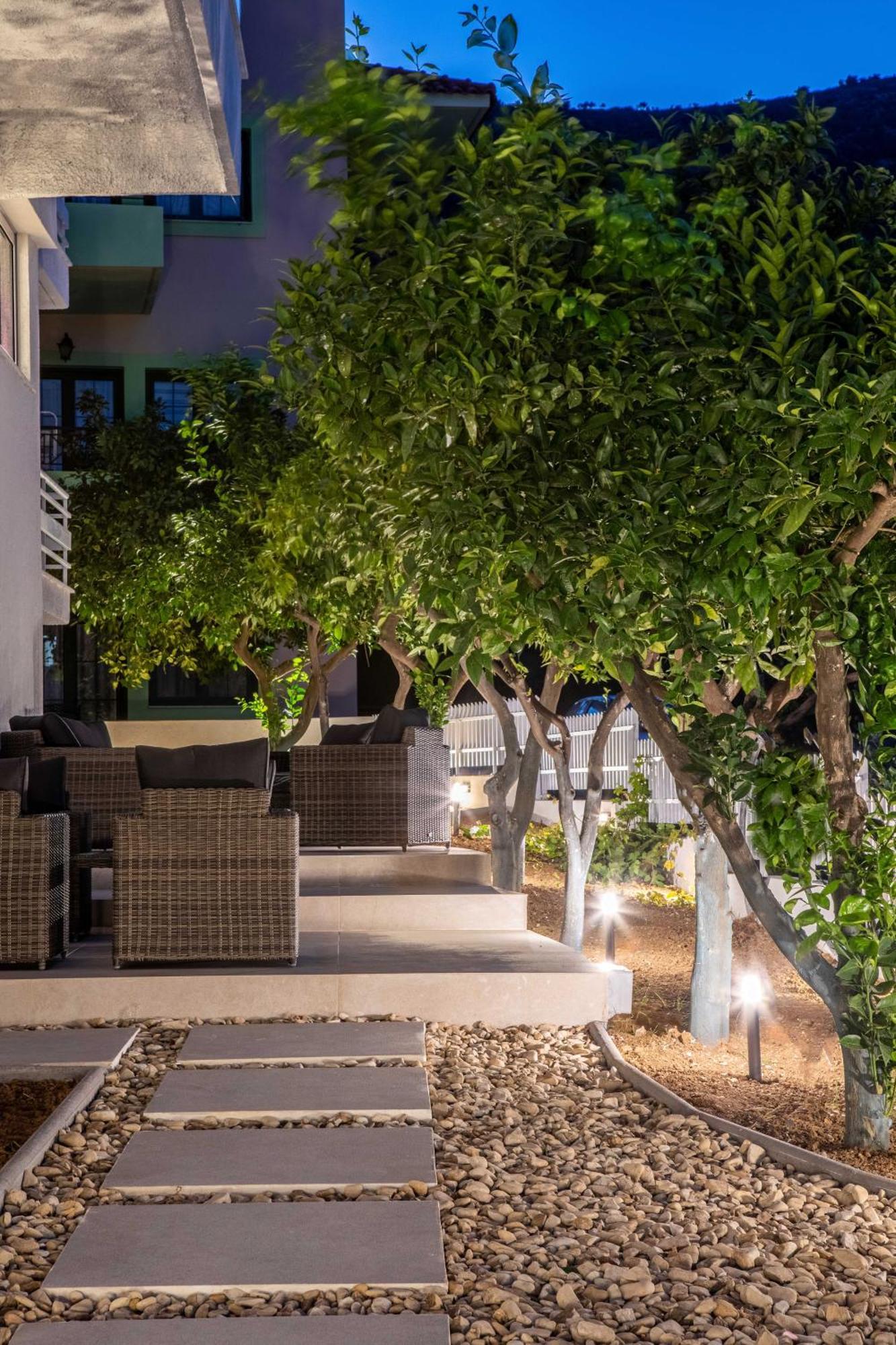 טולון Arancia Elegant Rooms And Suites מראה חיצוני תמונה