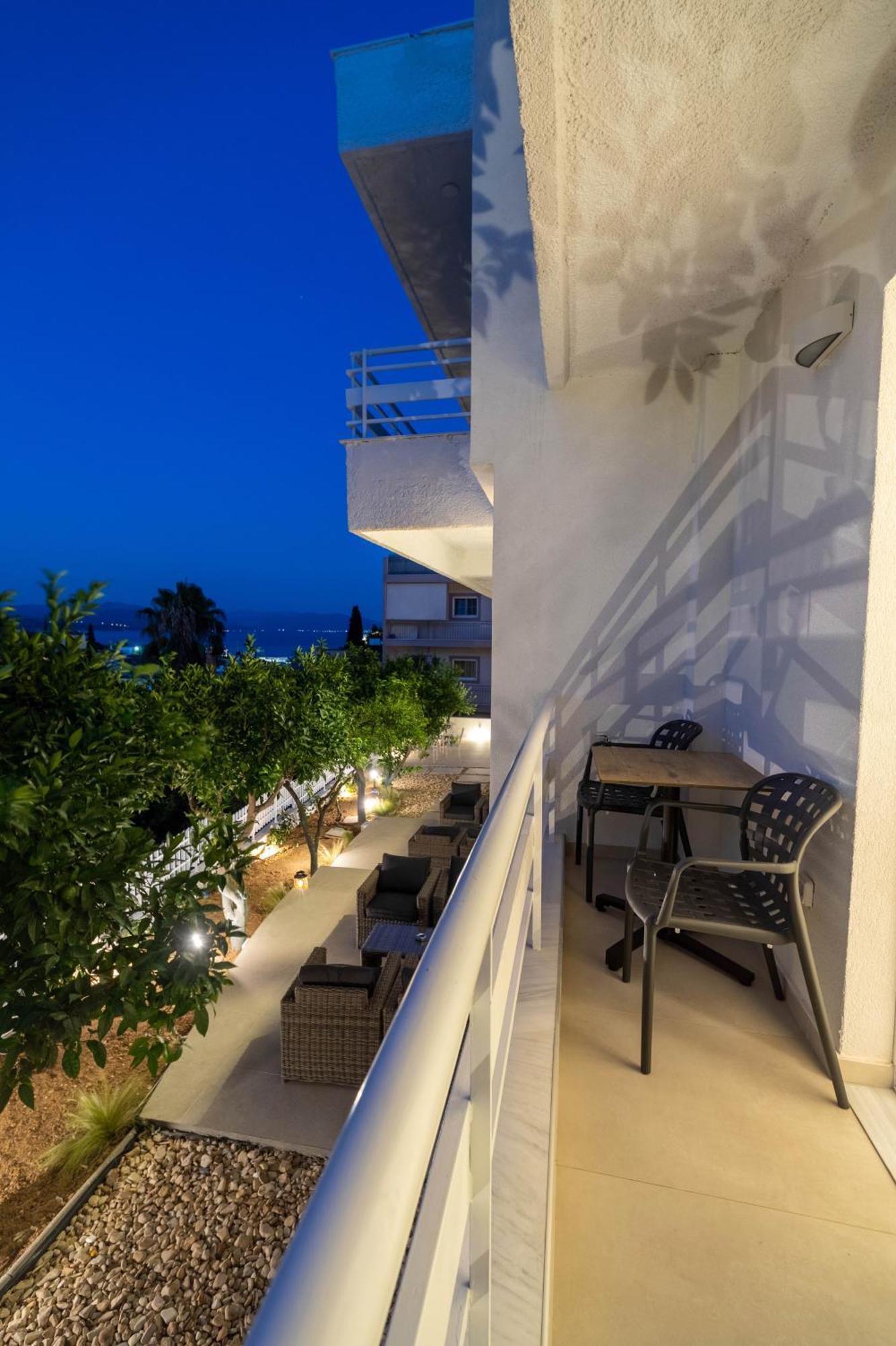טולון Arancia Elegant Rooms And Suites מראה חיצוני תמונה