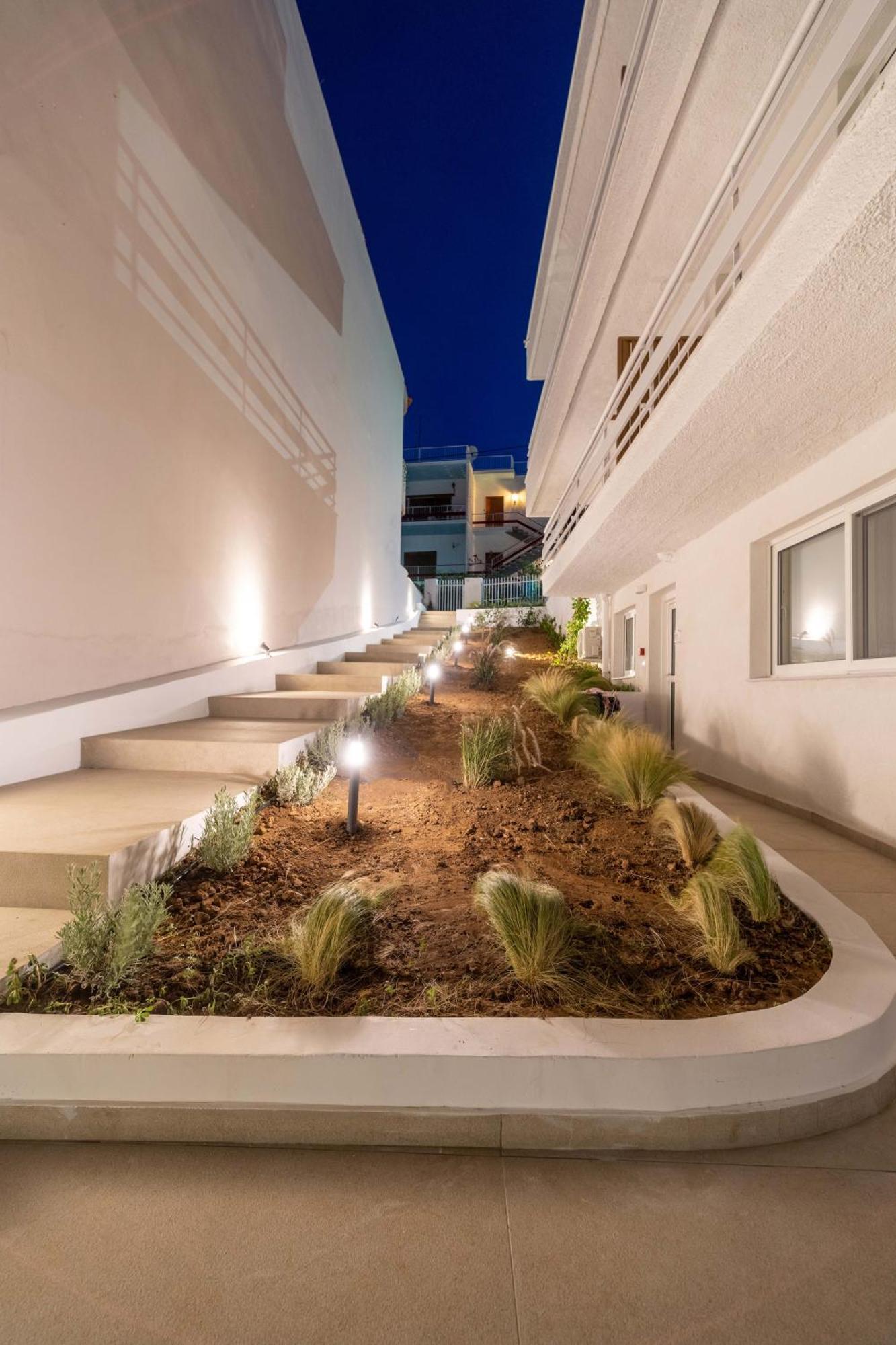 טולון Arancia Elegant Rooms And Suites מראה חיצוני תמונה