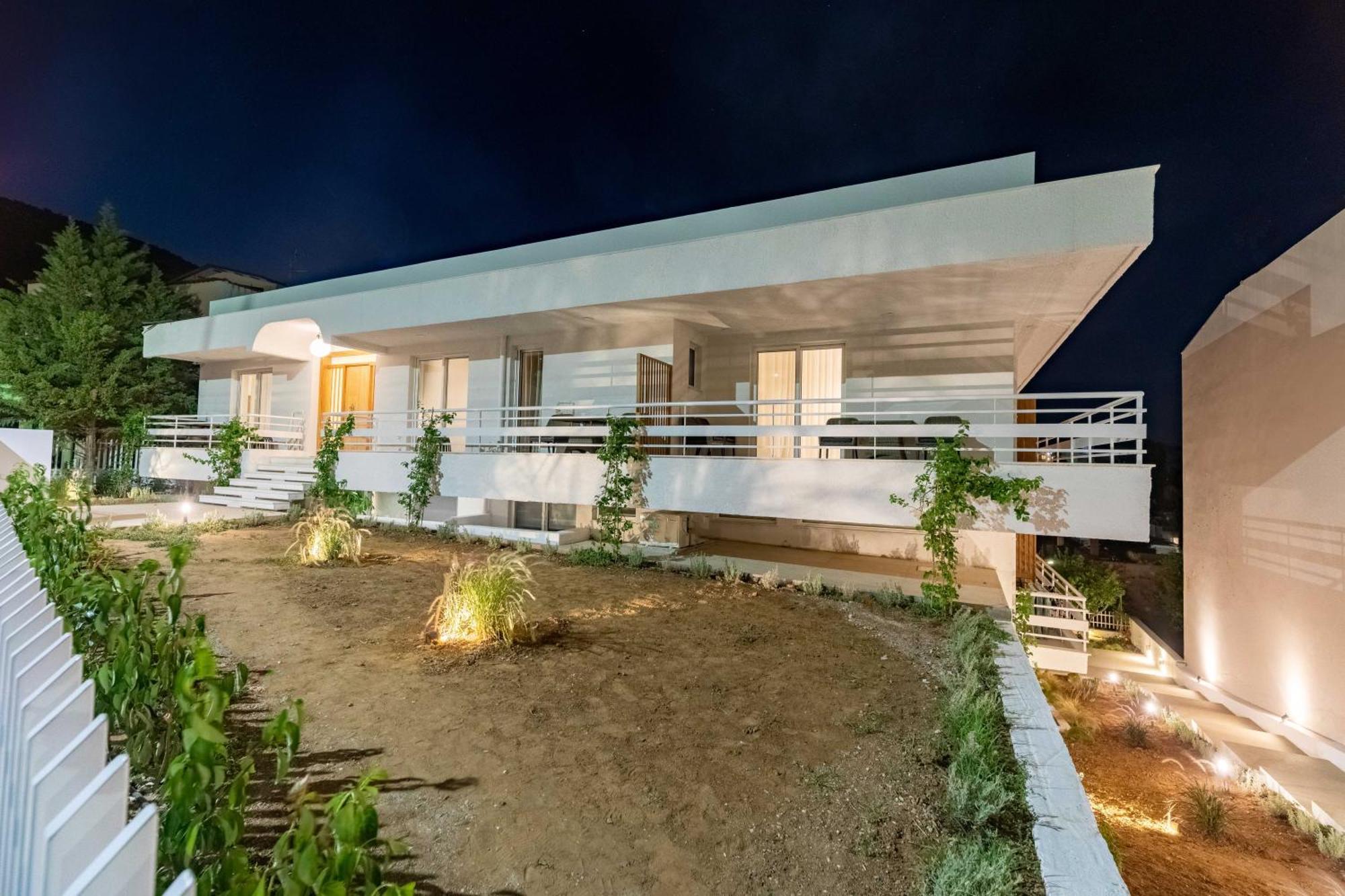 טולון Arancia Elegant Rooms And Suites מראה חיצוני תמונה
