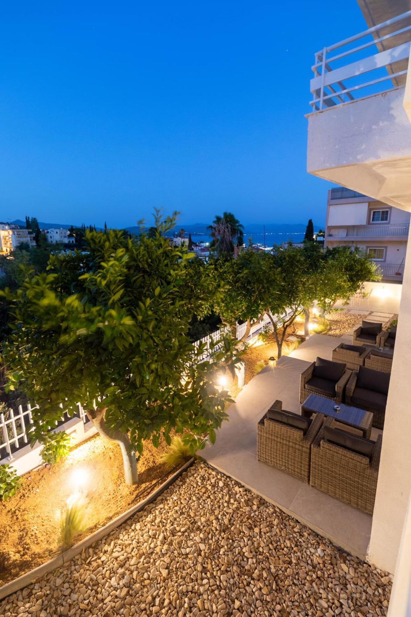 טולון Arancia Elegant Rooms And Suites מראה חיצוני תמונה
